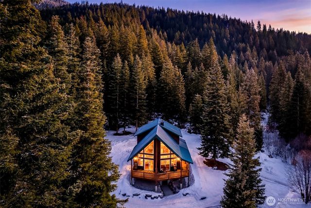 175 Deep Powder Lane, Leavenworth, WA 98826