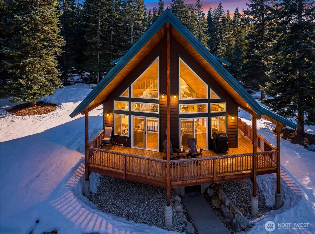 175 Deep Powder Lane, Leavenworth, WA 98826