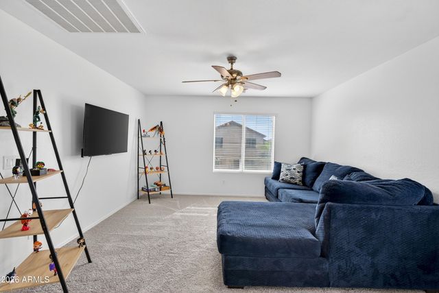 1061 E PONCHO Lane, San Tan Valley, AZ 85143