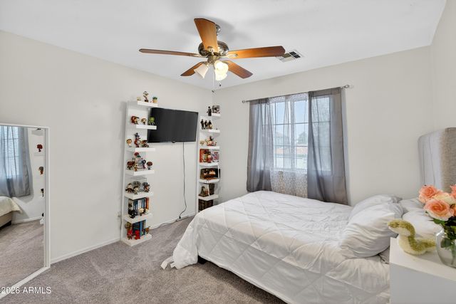 1061 E PONCHO Lane, San Tan Valley, AZ 85143