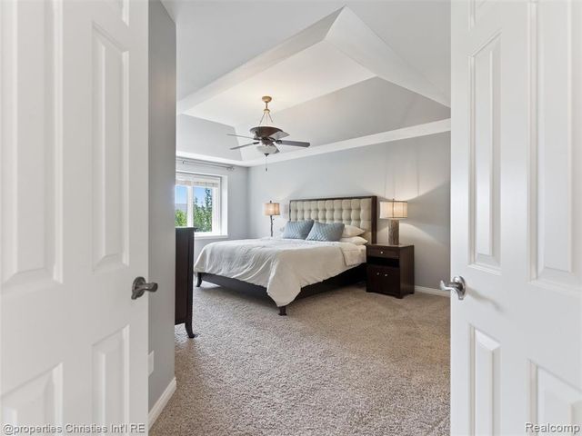 10822 Sparkling Waters Court, South Lyon, MI 48178