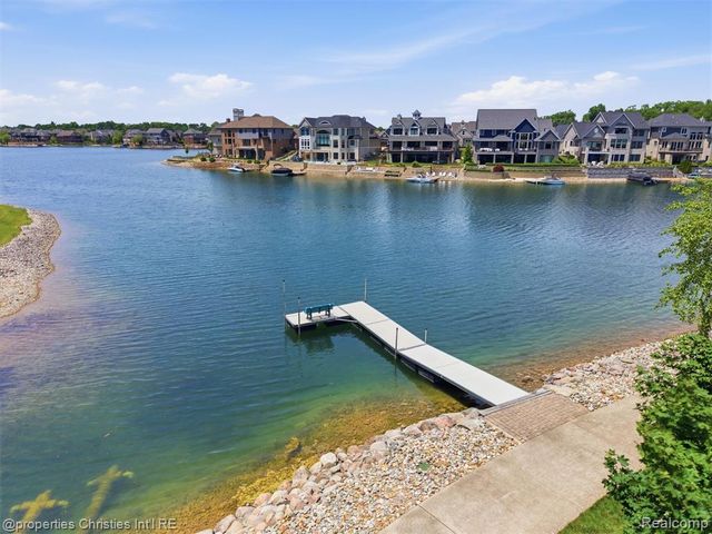 10822 Sparkling Waters Court, South Lyon, MI 48178