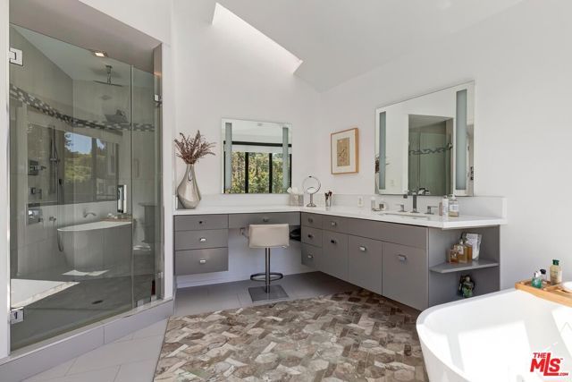 9743 Elderidge Drive, Beverly Hills, CA 90210