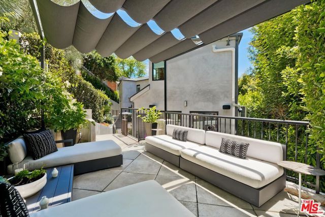 9743 Elderidge Drive, Beverly Hills, CA 90210
