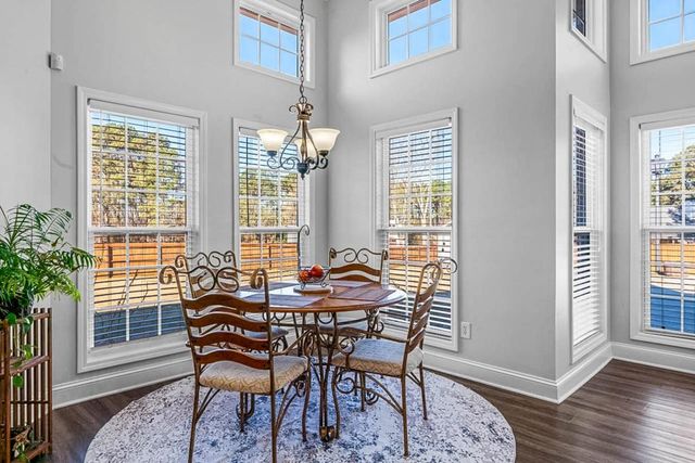 208 Suffolk Way, Mcdonough, GA 30252