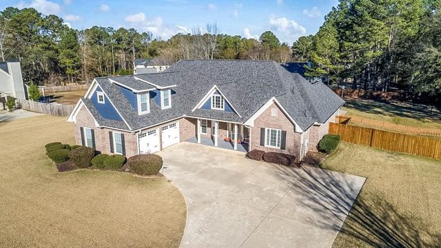 208 Suffolk Way, Mcdonough, GA 30252