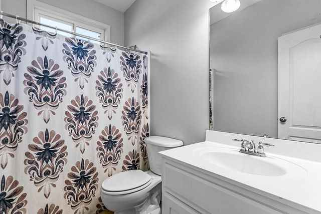 208 Suffolk Way, Mcdonough, GA 30252