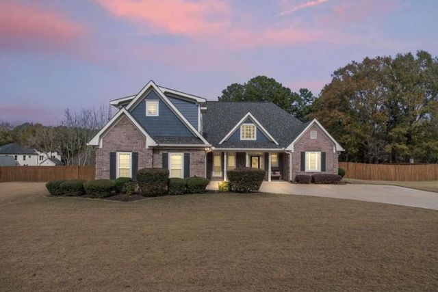 208 Suffolk Way, Mcdonough, GA 30252