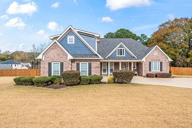 208 Suffolk Way, Mcdonough, GA 30252