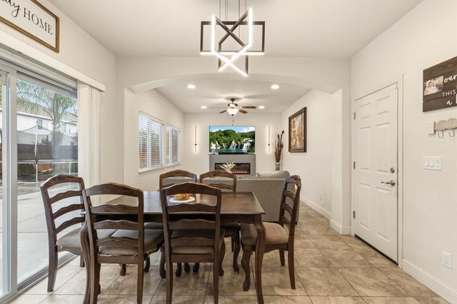 5615 Peach Tree Dr, Marysville, CA 95901