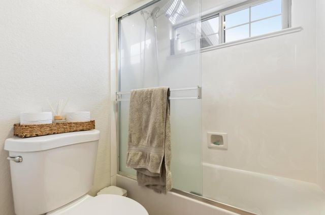 5615 Peach Tree Dr, Marysville, CA 95901