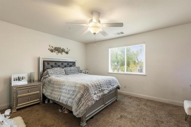 5615 Peach Tree Dr, Marysville, CA 95901