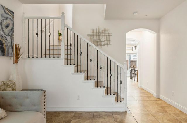 5615 Peach Tree Dr, Marysville, CA 95901