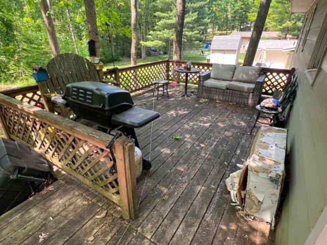608 Jill Street, Harrison, MI 48625