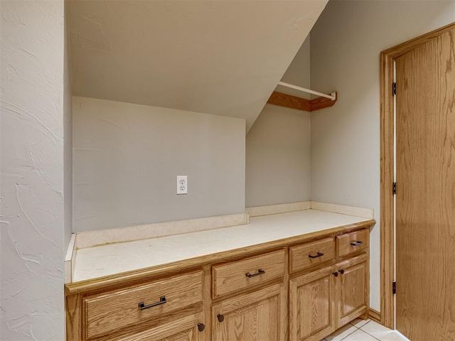 11500 Gateshead Drive, Oklahoma City, OK 73170