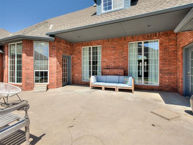11500 Gateshead Drive, Oklahoma City, OK 73170