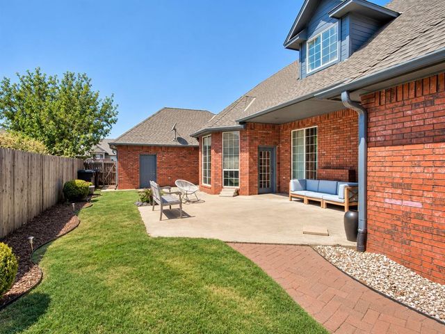 11500 Gateshead Drive, Oklahoma City, OK 73170