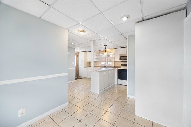 28 Maple Street, Chicopee, MA 01020