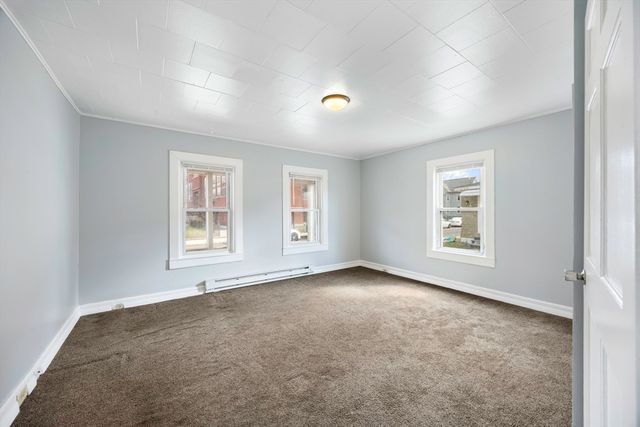 28 Maple Street, Chicopee, MA 01020