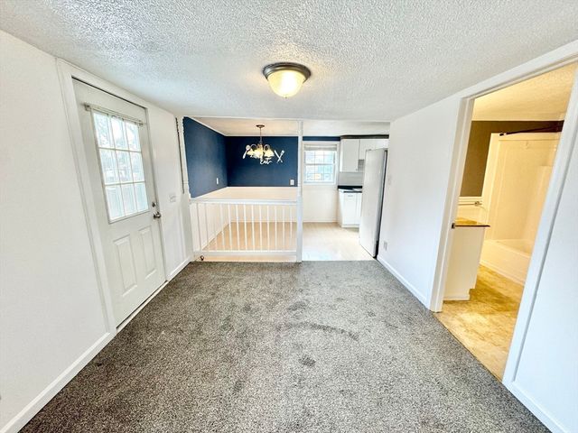 28 Maple Street, Chicopee, MA 01020