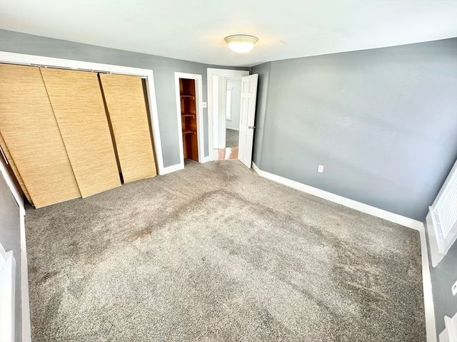 28 Maple Street, Chicopee, MA 01020