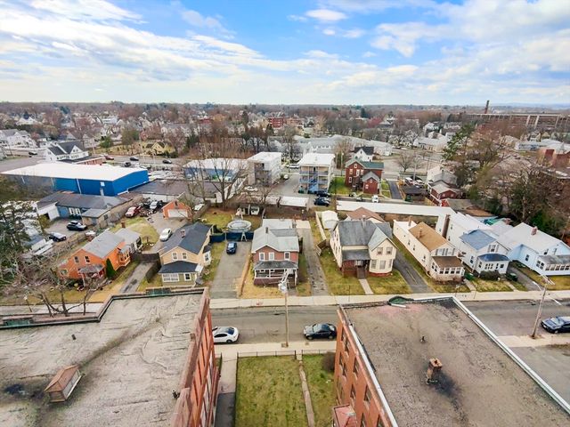 28 Maple Street, Chicopee, MA 01020