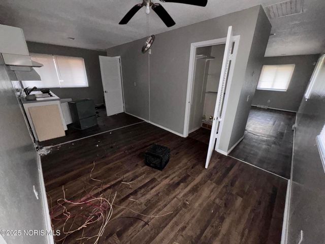 1431 Moore Street, Toledo, OH 43608