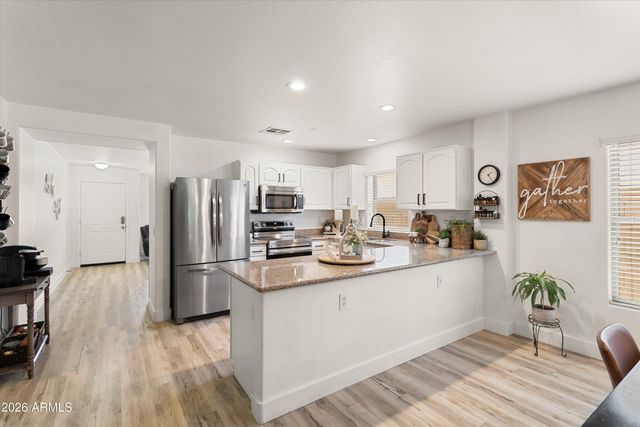 7544 W Spur Drive, Peoria, AZ 85383