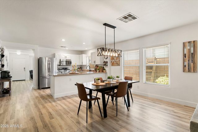 7544 W Spur Drive, Peoria, AZ 85383