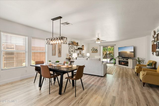 7544 W Spur Drive, Peoria, AZ 85383