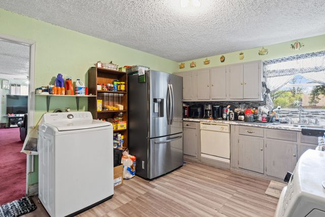 510 W 12th Street, Mt Pleasant, TX 75455