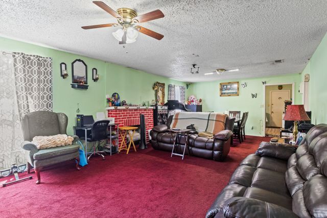 510 W 12th Street, Mt Pleasant, TX 75455