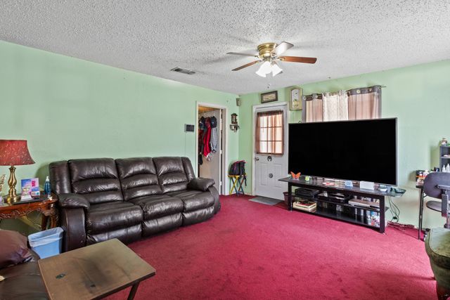 510 W 12th Street, Mt Pleasant, TX 75455