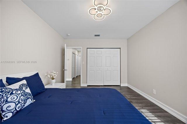 1523 Monroe Street, Hollywood, FL 33020