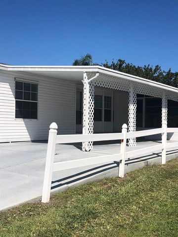 8579 Gallberry Circle, Port St. Lucie, FL 34952