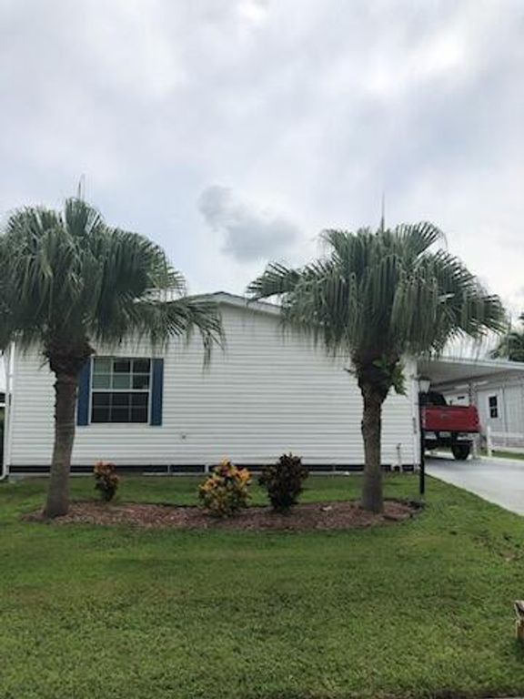 8579 Gallberry Circle, Port St. Lucie, FL 34952