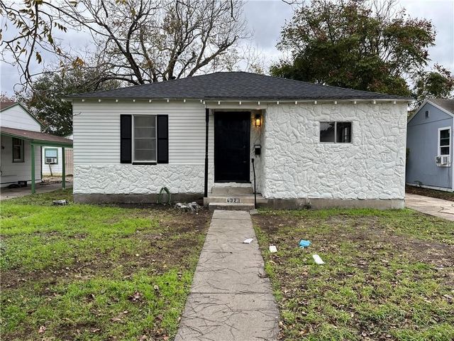 4329 Carlton St, Corpus Christi, TX 78415