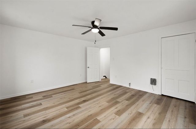 658 Dow Ave 33881, Carnegie, PA 15106
