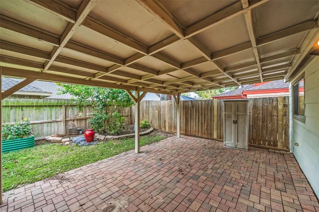 13819 Sheri Hollow Lane, Houston, TX 77082