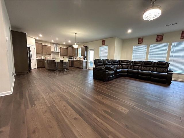 4819 Sierra Creek Drive Northeast, Hoschton, GA 30548