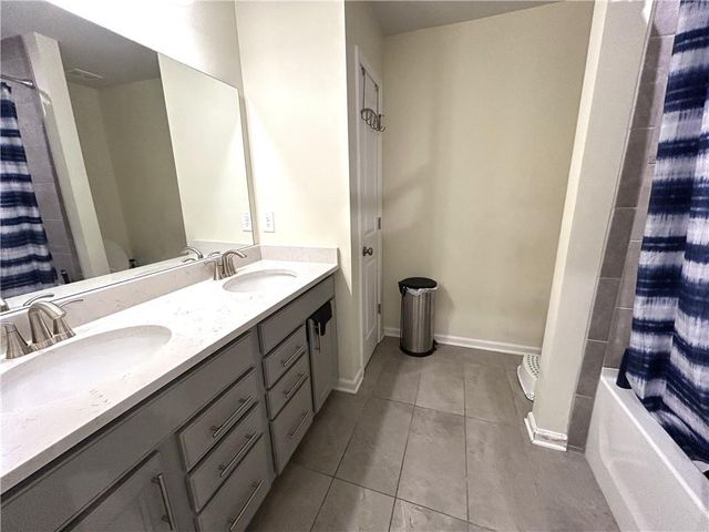 4819 Sierra Creek Drive Northeast, Hoschton, GA 30548