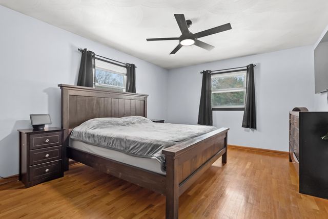 59445 S Lagrave Street, Paw Paw, MI 49079