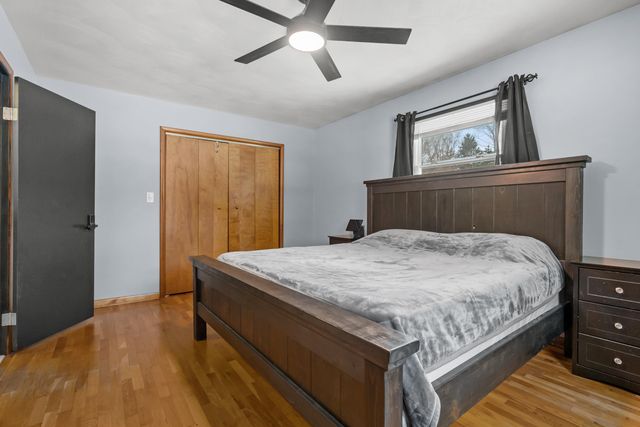 59445 S Lagrave Street, Paw Paw, MI 49079