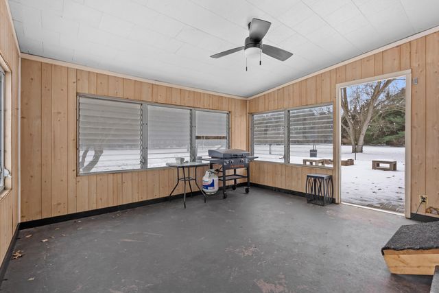 59445 S Lagrave Street, Paw Paw, MI 49079