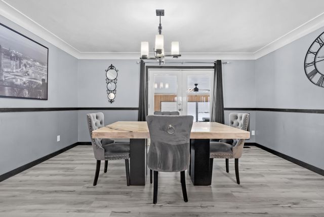 59445 S Lagrave Street, Paw Paw, MI 49079