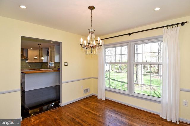 9309 REEF CT, Alexandria, VA 22309