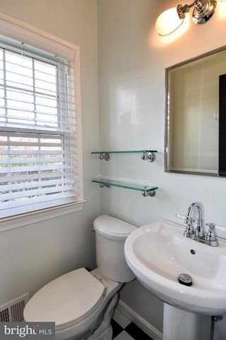 9309 REEF CT, Alexandria, VA 22309