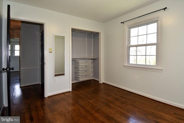 9309 REEF CT, Alexandria, VA 22309