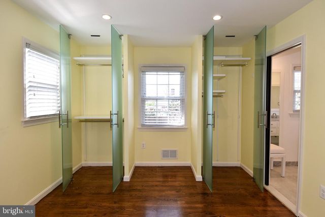 9309 REEF CT, Alexandria, VA 22309