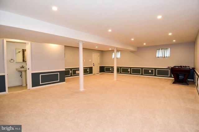 9309 REEF CT, Alexandria, VA 22309